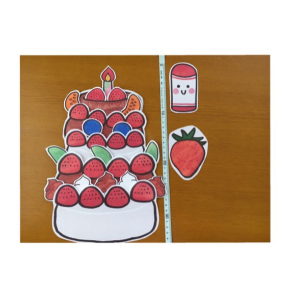 誕生日 パネルシアター【くれよんさんからプレゼント】ケーキ 果物 保育教材 5枚目の画像