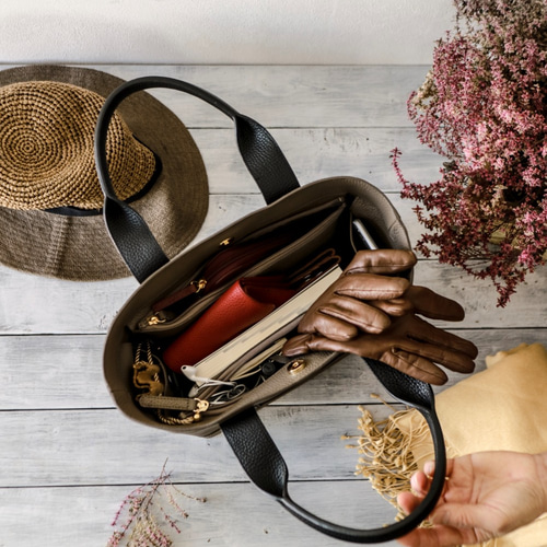 上質本革 トートバッグ シュリンクレザー マチが広い大容量【トープ