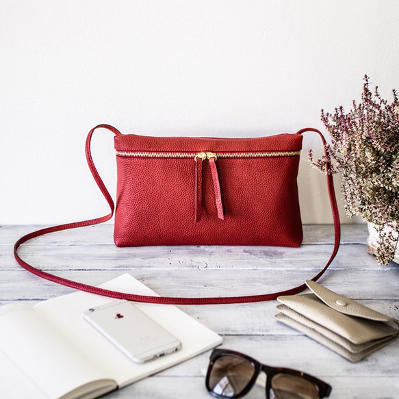 （橫款）真皮肩包，Sacoche，方便外出[紅色] 第1張的照片