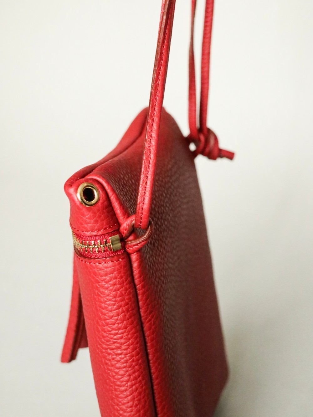 (小) イタリア製本革 ミニショルダー ポシェット サコッシュお出かけ 便利 【シルバー】