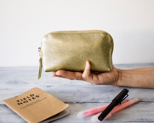 【送料無料】エランド　刺繍　レザー　財布　本革　ポーチ　ペンケース　小物入れ 送料無料】エランド 刺繍 レザー 財布 本革 ポーチ ペンケース