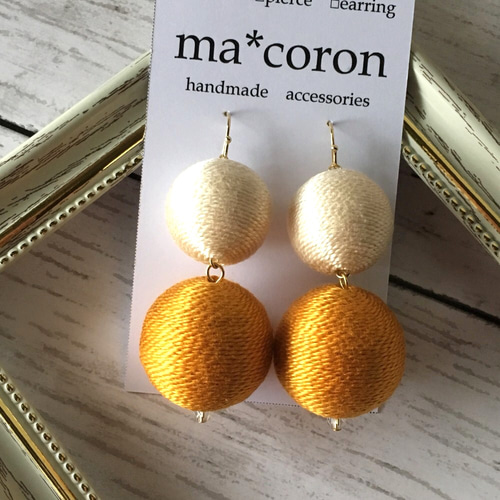 2連ボンボンピアス／イヤリング ピアス（その他） ma*coron 通販 