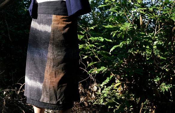 【 M A N I. 】WRAP MIDI SKIRT 第1張的照片