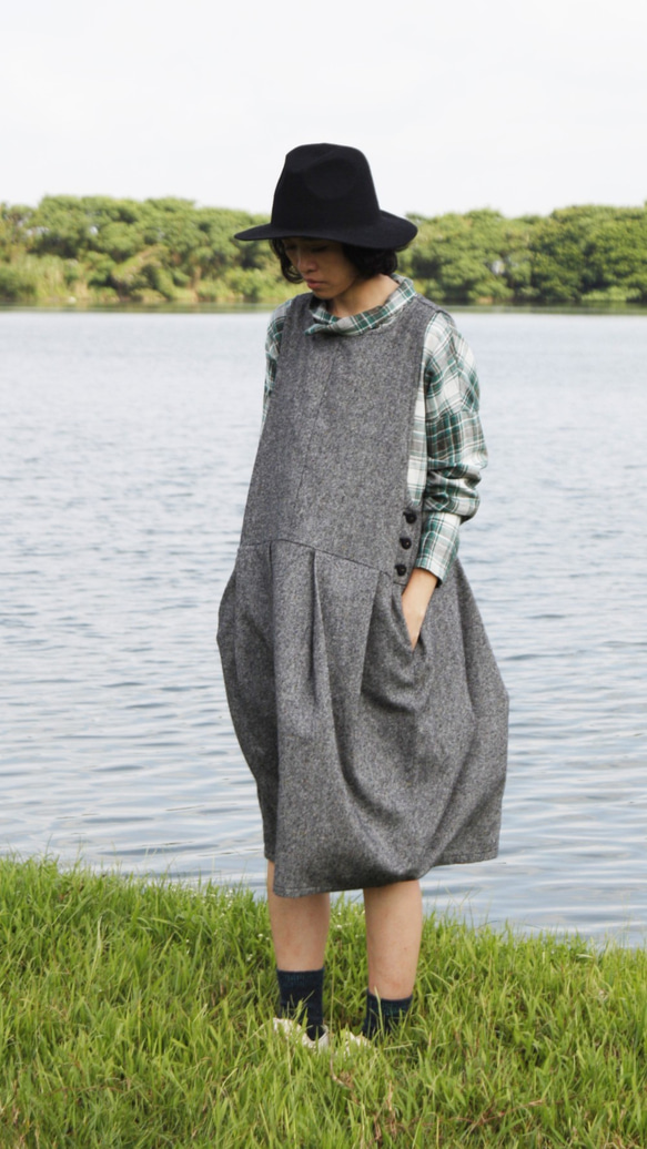 And-Trivial Trivia-Belted Bow Wool Wool Skirt_ Brown 1枚目の画像