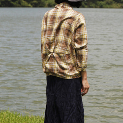 シャーリングバックとダークインブルーのInspur-Elasticストライプスカート 3枚目の画像
