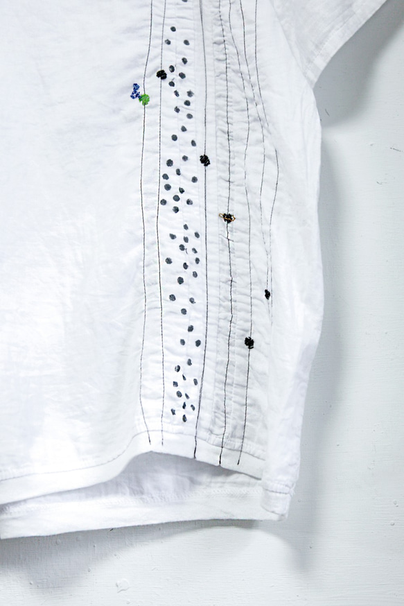 THE LIGHT_Cotton T-shirt with solar system embroidery 5枚目の画像