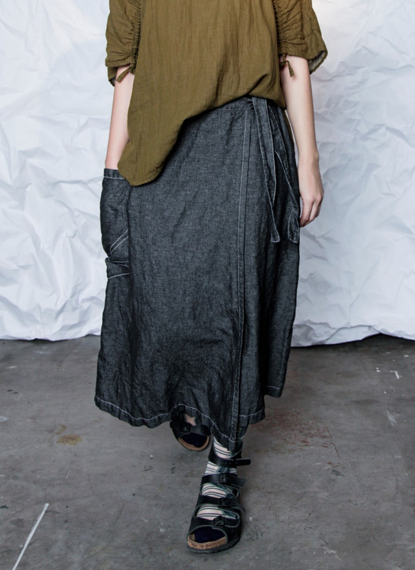 THE LIGHT_Wrap skirt with pocket sewing & logo 2枚目の画像