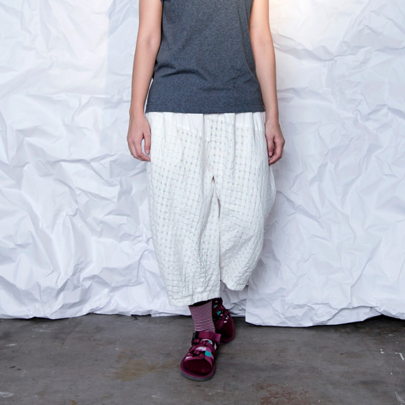 THE LIGHT_Spliced pane plaid cocoon-silhouette pants 2枚目の画像