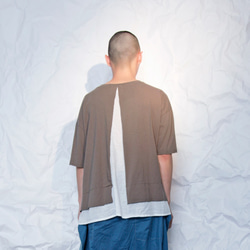 THE LIGHT_Layered look t shirt with small pocket 3枚目の画像