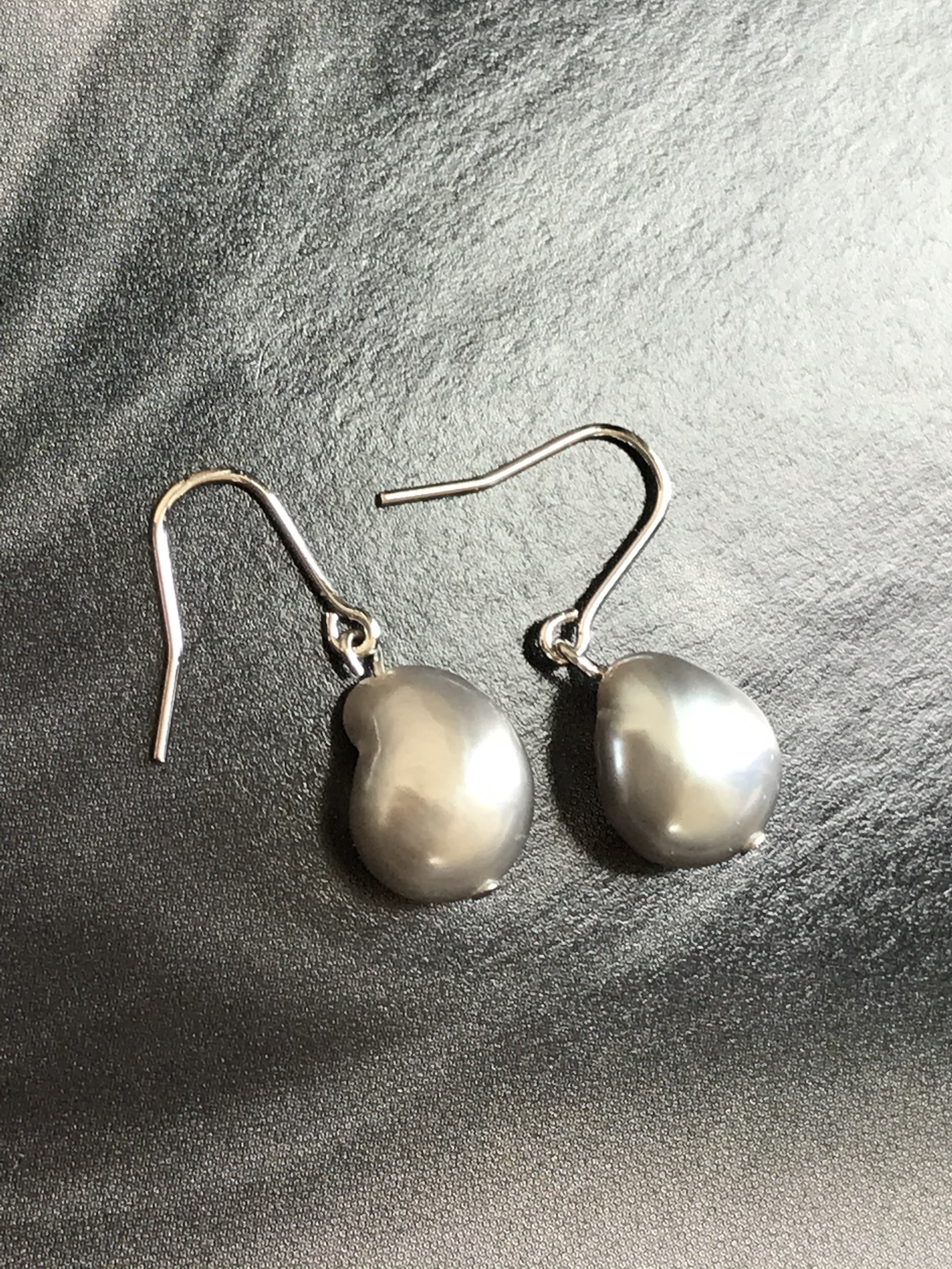 シルバーグレーの淡水パール♚ピアス/ノンホールピアス