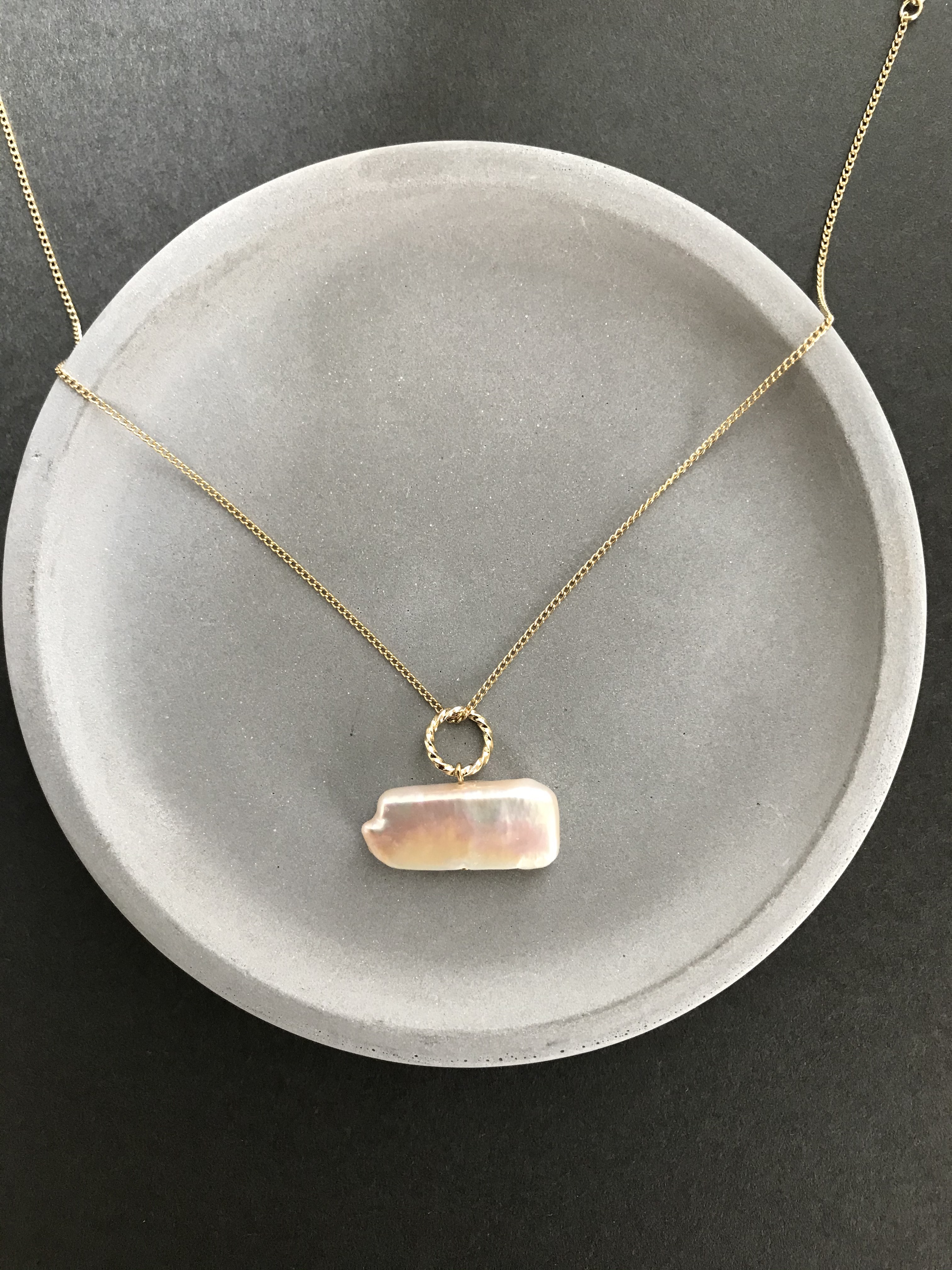 美しい横長淡水パール♚ペンダントトップ 5,440円