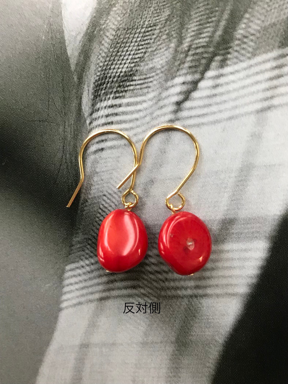 【再販】中粒の赤珊瑚♚ピアス/ノンホールピアス 3枚目の画像