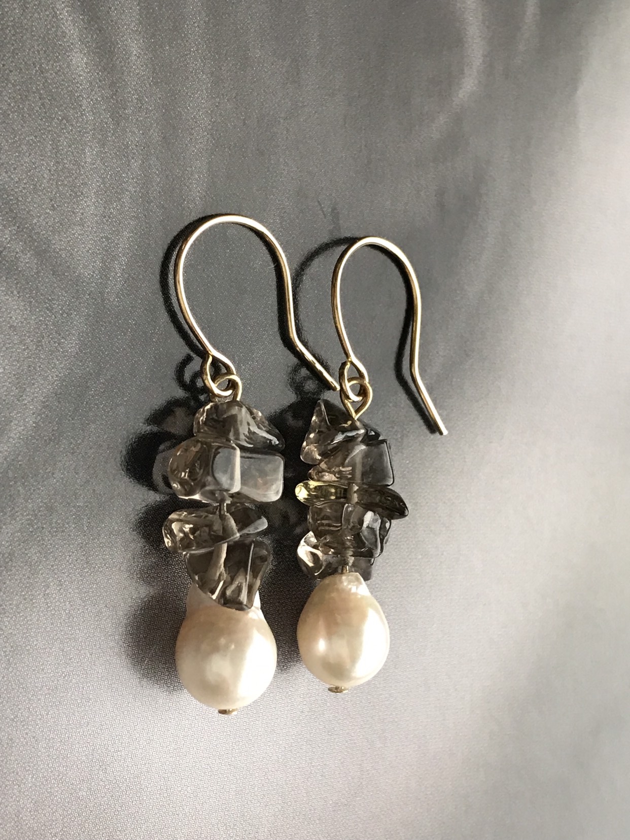 国産あこや真珠とスモーキークォーツ♚ピアス/ノンホールピアス