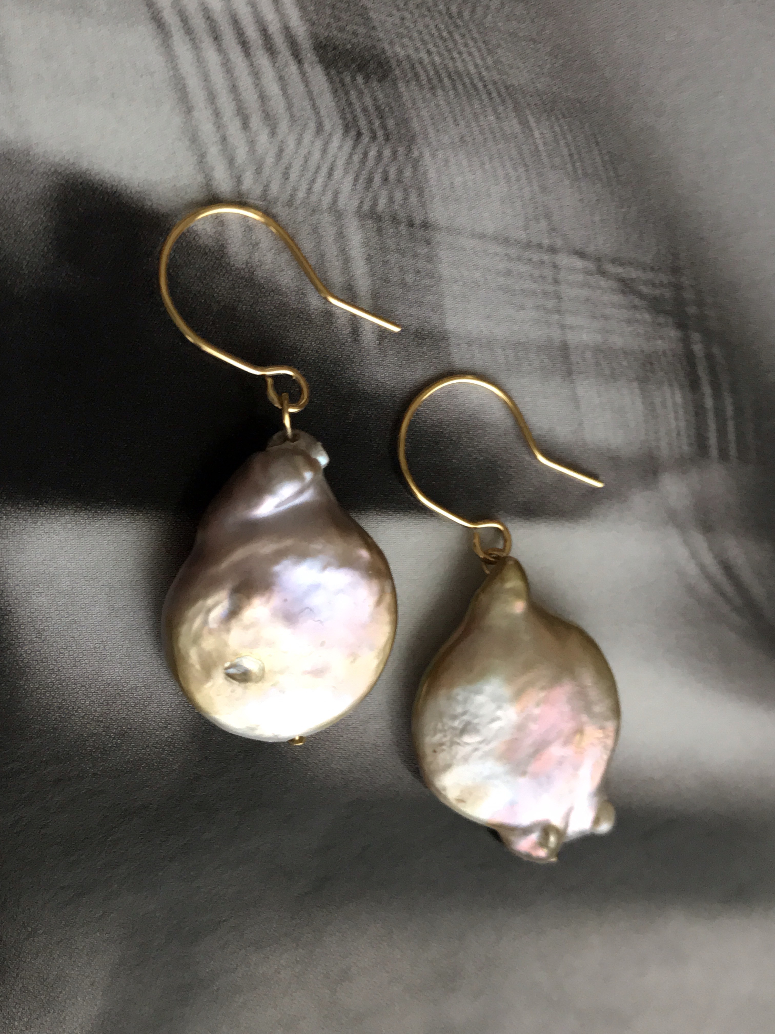 ゴールドとホワイトの淡水パール♚ピアス/ノンホールピアス