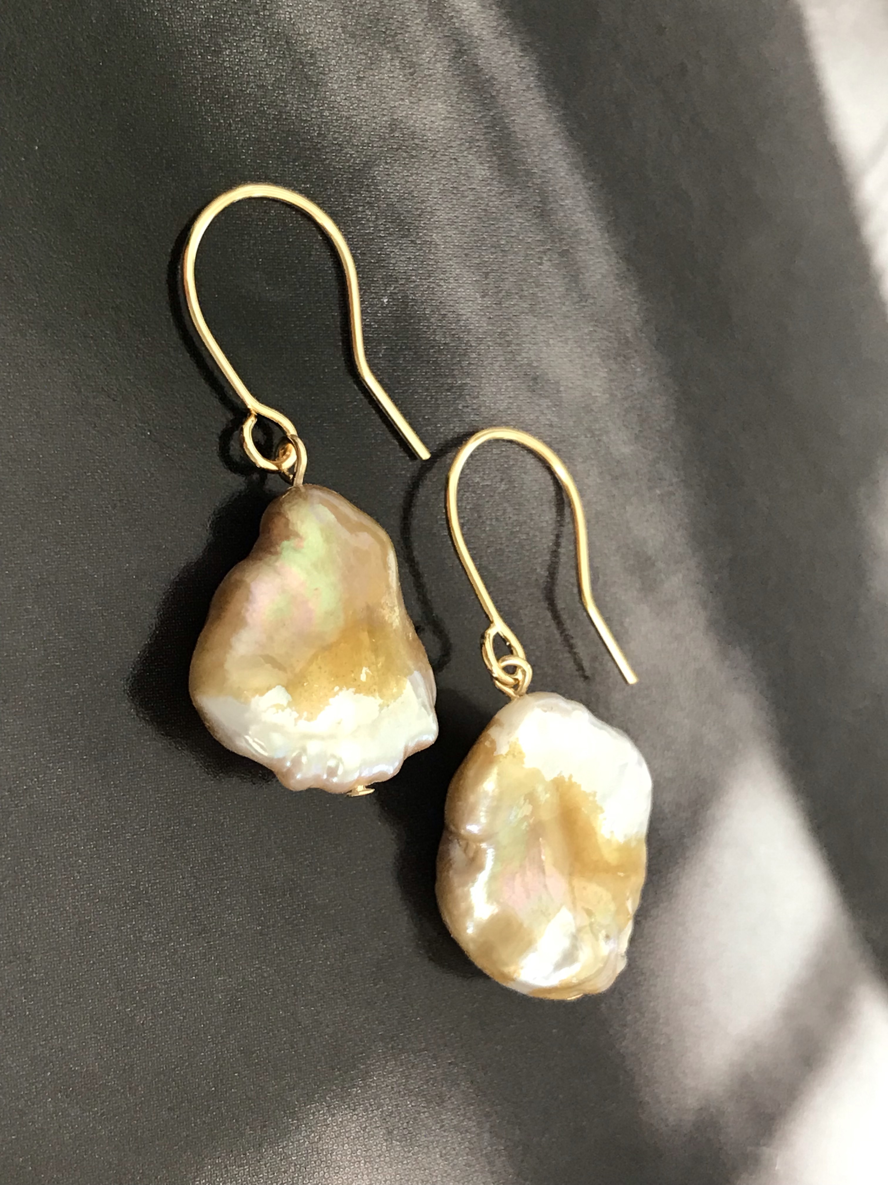 ホワイトとゴールドの淡水パール♚ピアス/ノンホールピアス