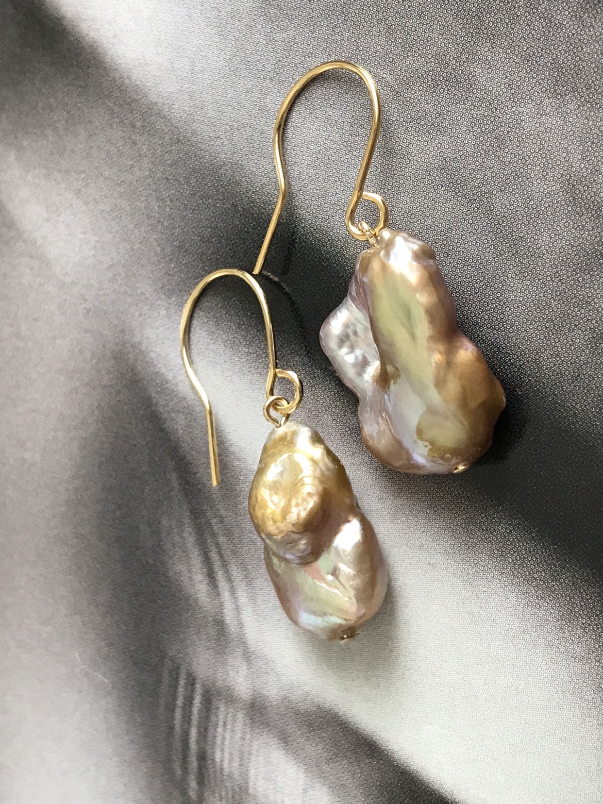 ホワイトとゴールドの淡水パール♚ピアス/ノンホールピアス