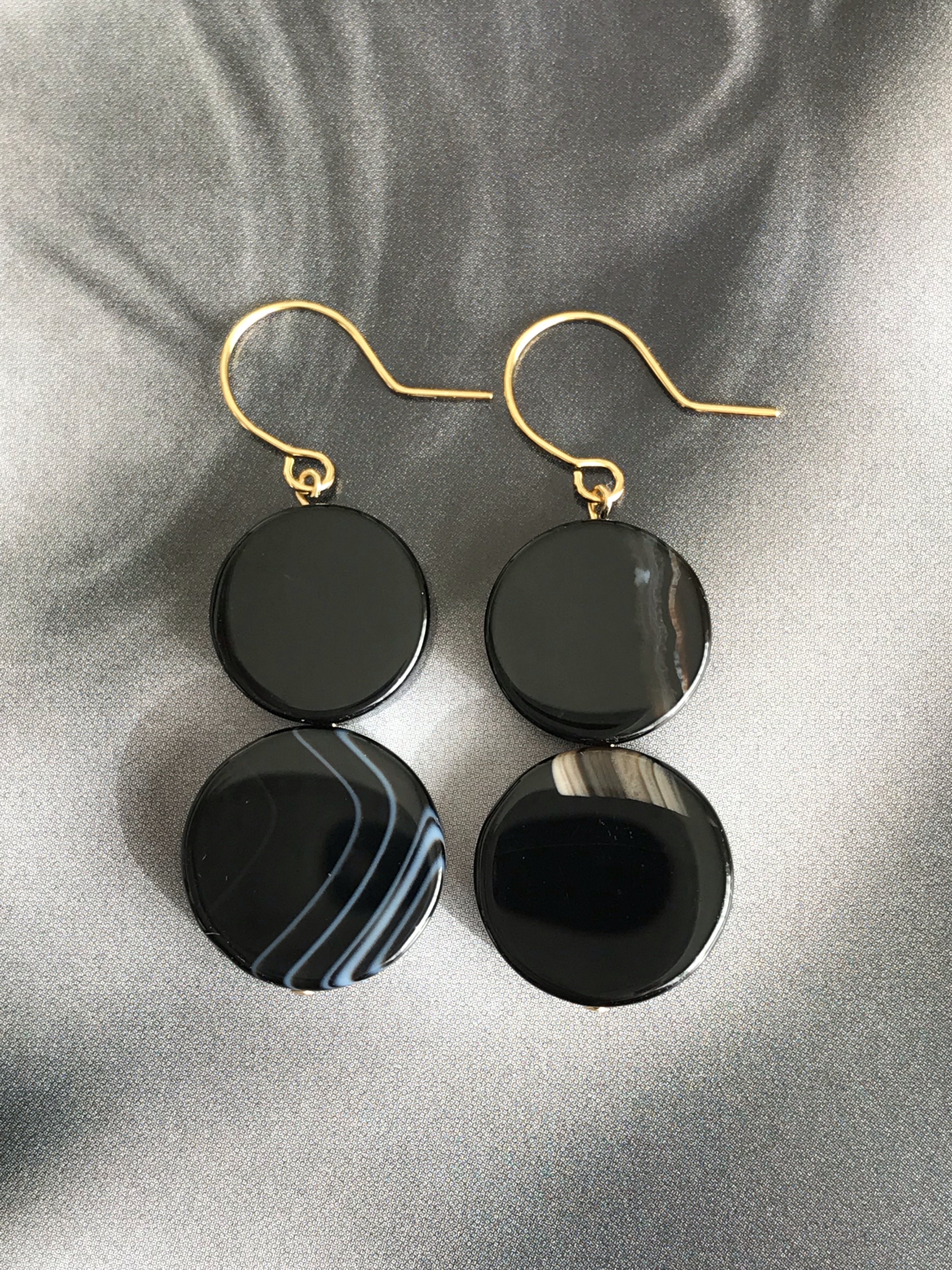 2種類の黒瑪瑙(ブラックオニキス)♚ピアス/ノンホールピアス