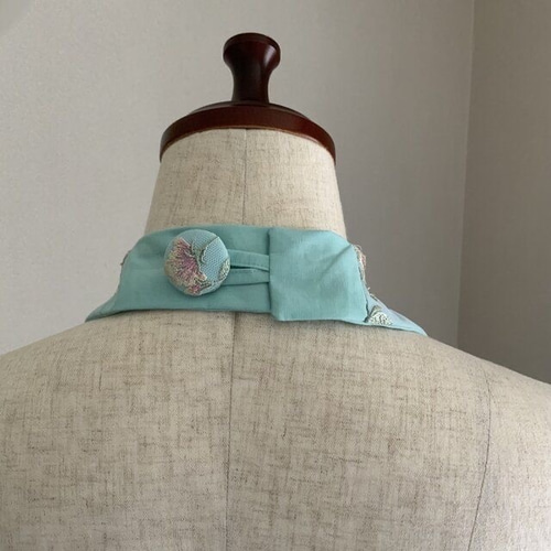 ☆刺繍☆レース☆ミントグリーン☆Vネック☆洋服みたいな