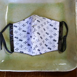 着物リメイク  シルク(泥大島紬)  立体マスク❣️ 4枚目の画像