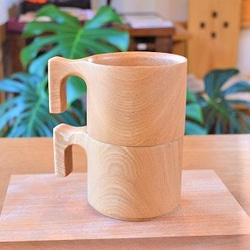【☆人気です・父の日のプレゼントにも】たっぷり入る 木製マグカップ　タモwooden mag　タモ 0049 1枚目の画像