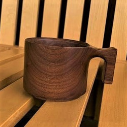 【☆人気です】たっぷり入る 木製マグカップ　wooden mag　ウオールナット0049 1枚目の画像