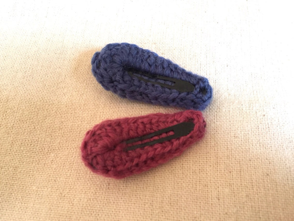編みぐるみ ヘアピン ❁﻿ 2色セット ❁﻿ ヘアアクセサリー 3枚目の画像