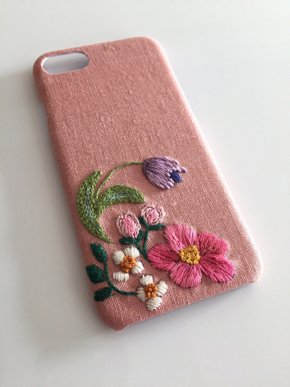 （再販）刺繍の花柄 iPhoneケース No.2 2枚目の画像