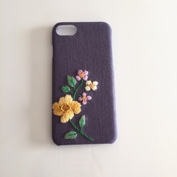 （再販）刺繍の花柄 iPhoneケース No.3 2枚目の画像