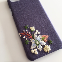 （再販）刺繍の花柄 iPhoneケース No.6 4枚目の画像