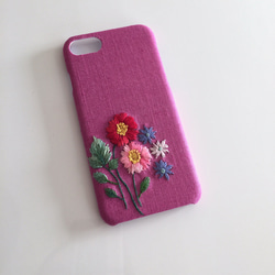 刺繍の花柄 iPhoneケース No.7 1枚目の画像