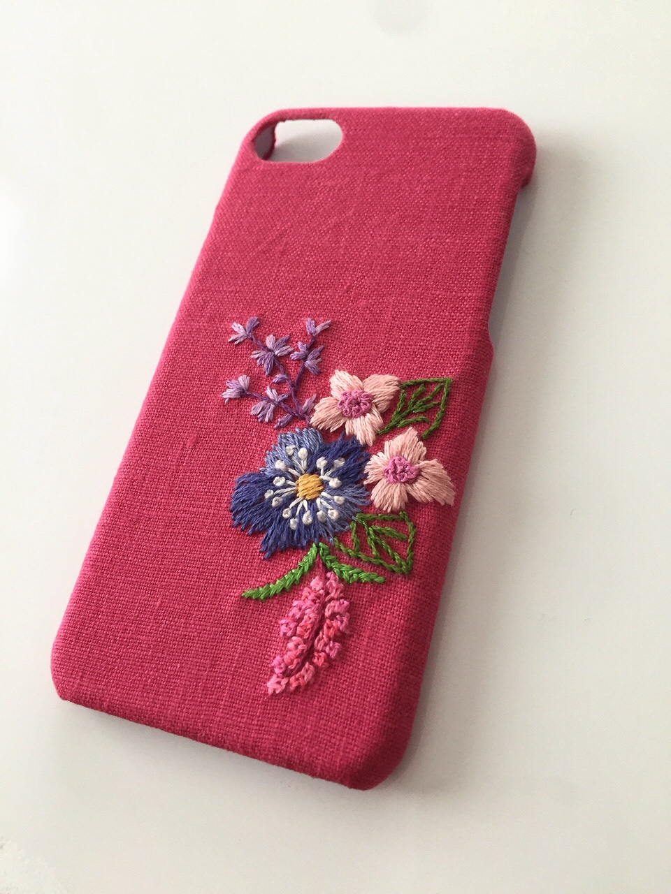 刺繍の花柄 iPhoneケース No.17        Ω
