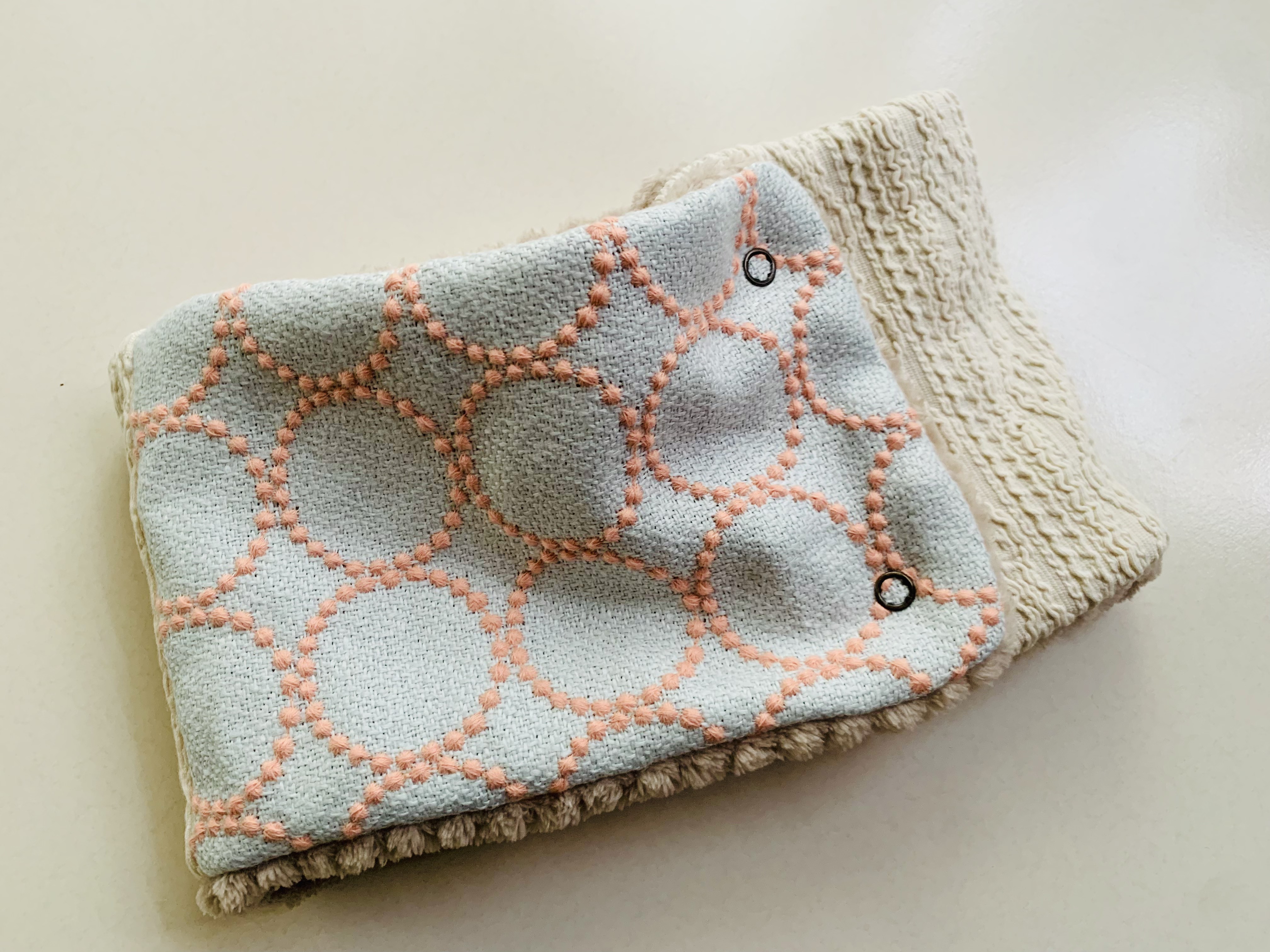 ミナペルホネン オトナのネックウォーマー タンバリン スナップボタン