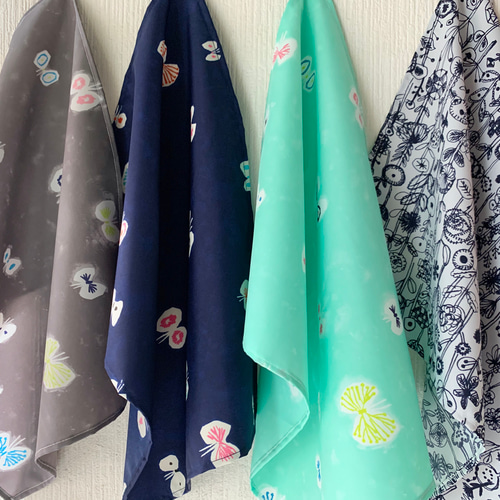 ミナペルホネン　wind flower 変形　ランチョン　マット [正規品] ミナペルホネン wind flower 変形 ランチョン マット [正規品] ミナ