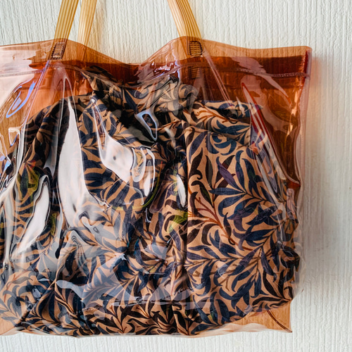 山葡萄　かごバック　ウイリアムモリスカバー付き Fabric by ベストオブモリス 山葡萄のかごバッグ 交差編み 通販