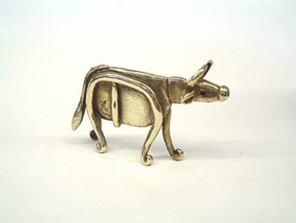 Miniオブジェ　「牛」 2枚目の画像