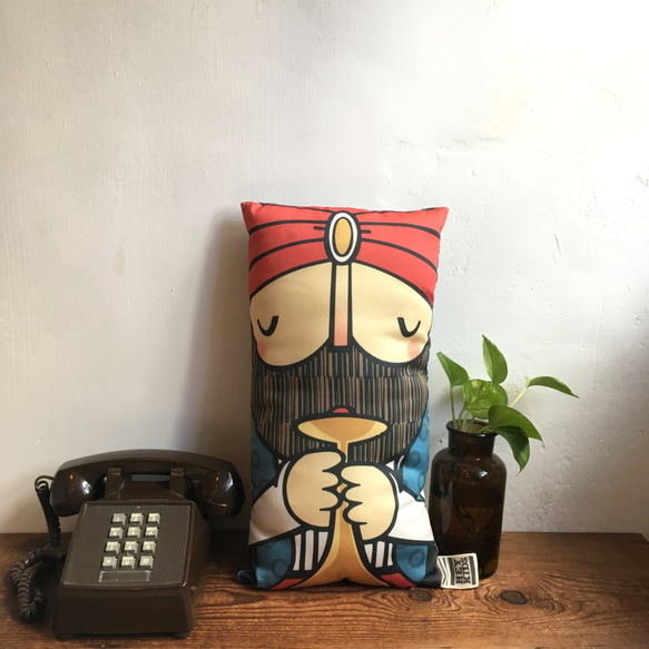 Cushion - Heykids illustration - Arjun Cushion 第1張的照片