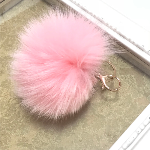 フォックスファーチャームキーホルダー ピンク その他アクセサリー