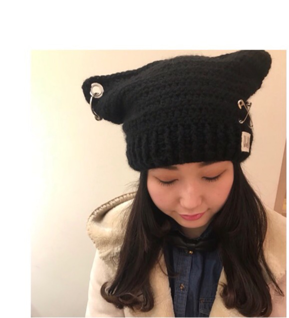 【再再販】ピアス耳のニャンコ帽子 黒猫Vre 1枚目の画像
