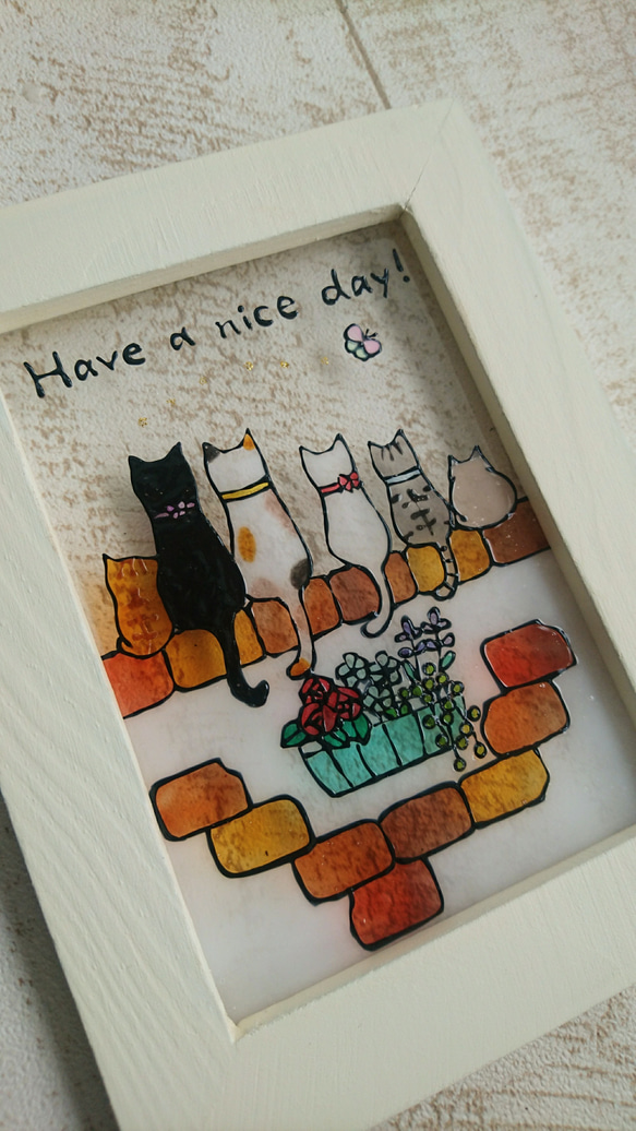 送料無料*ステンドグラス風*猫とレンガの壁･ホワイト系･黒猫･ミケ･白猫･茶トラ･ハンドメイド♪ 4枚目の画像