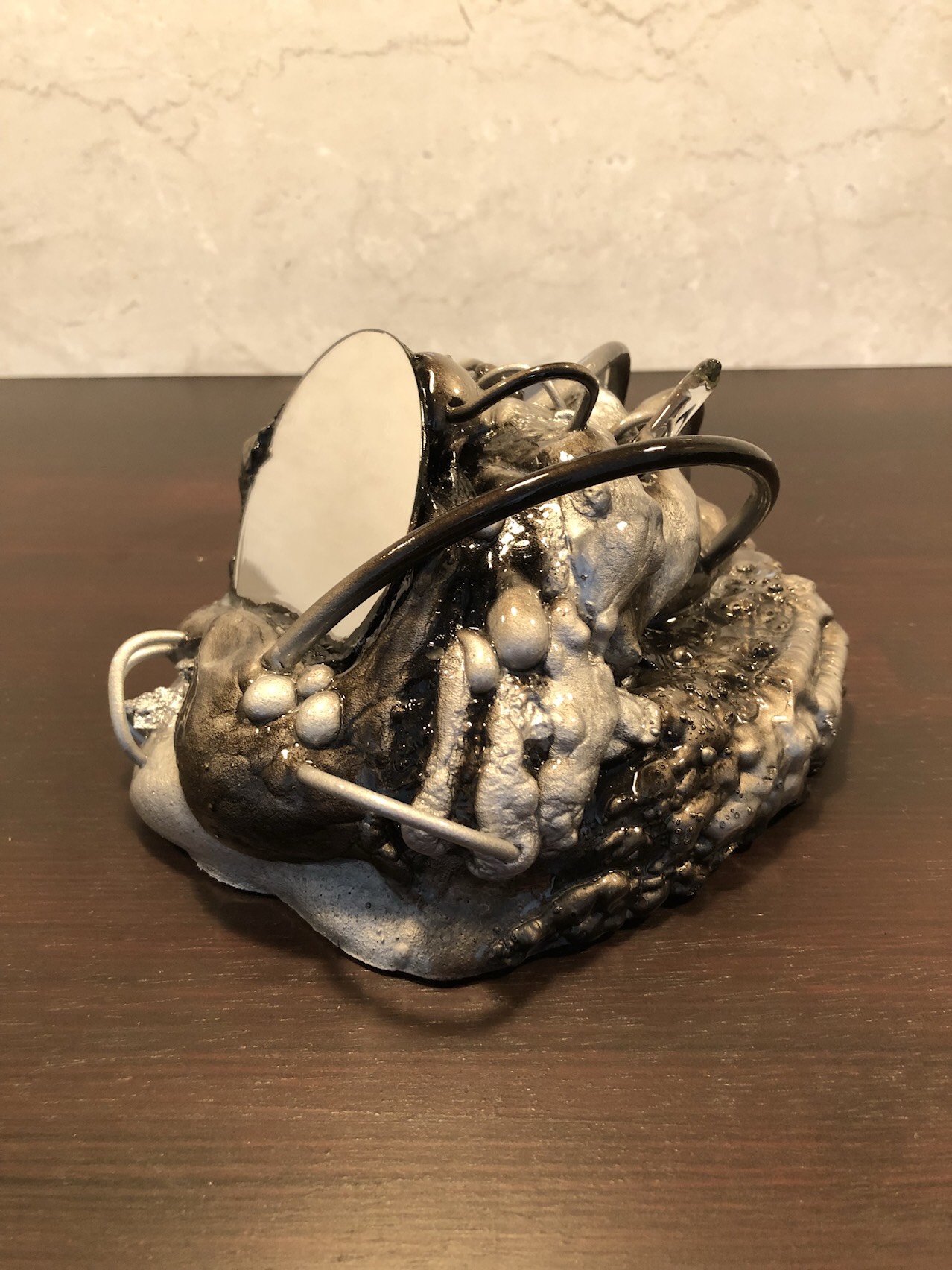 醜美〈シュウビ〉“ 写 “