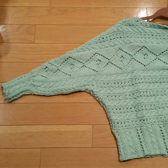 手編み　毛100% セーター 2枚目の画像