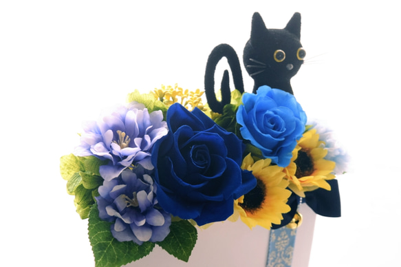 花と猫【ブルー系】プリザーブドフラワー  猫 向日葵 フラワーギフト 夏 花 ねこ ひまわり 5枚目の画像