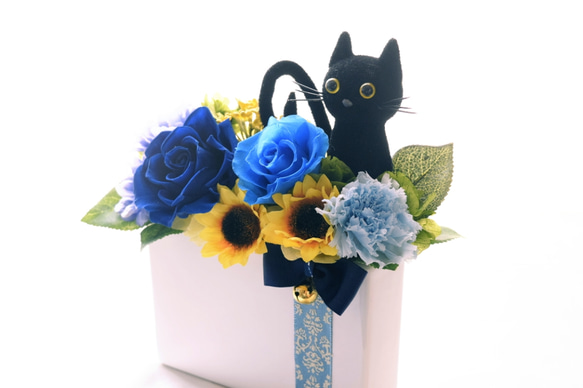花と猫【ブルー系】プリザーブドフラワー  猫 向日葵 フラワーギフト 夏 花 ねこ ひまわり 6枚目の画像
