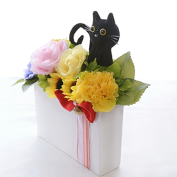 花と猫(ビンク系)／プリザーブドフラワー   猫　薔薇  カーネーション ひまわり フラワーギフト 花 招き猫 No.2 3枚目の画像