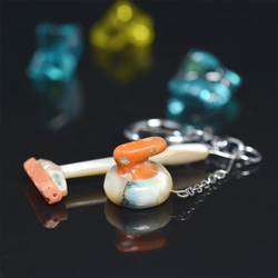 白蝶貝、くろ蝶貝　亀の置物 縁起物 白蝶貝、くろ蝶貝亀の置物 縁起物