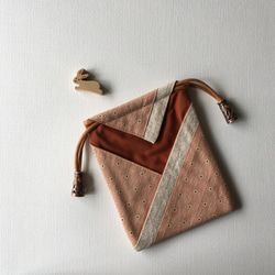 「今小物」束口袋 ✨✨✨ 每天都好用的小物收納束口袋，粉嫩優雅束口袋 第2張的照片