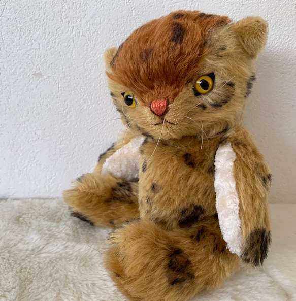 ユニーク模様のモヘアでキャットベア　虎猫 4枚目の画像