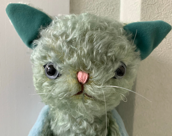 緑キャット　テディベア　猫 2枚目の画像