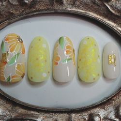 yellow flower nail 3枚目の画像