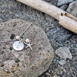 「海星」- 極簡風 敲字淡水珍珠手鍊 腳鍊 可調整式 s925純銀/鍍18K金 第5張的照片